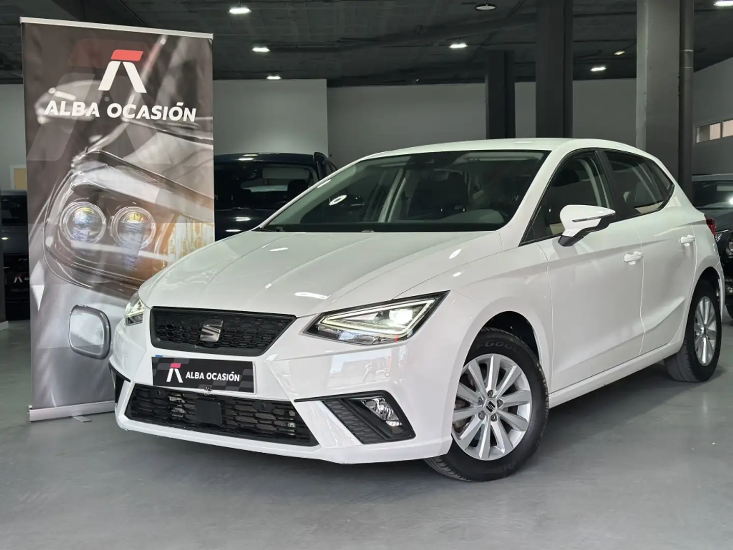 SEAT Ibiza 1.0 TSI S&S Style XM Wired 110 Blanco - 1