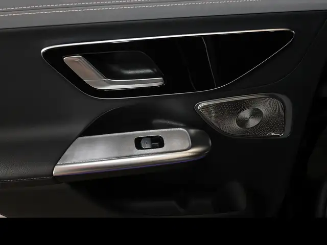 Mercedes-Benz EQE view 23