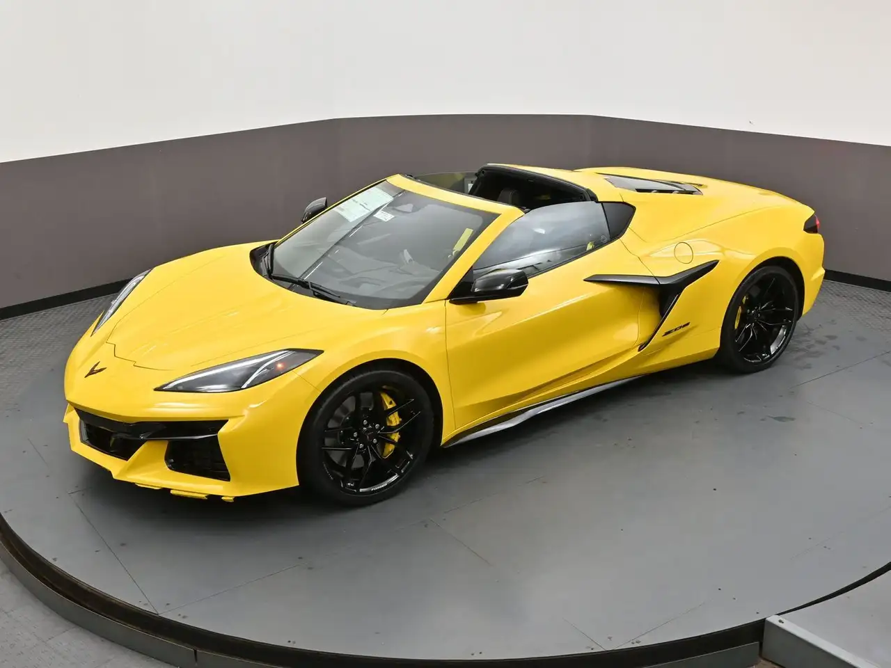 Chevrolet Corvette снимка Chevrolet Corvette