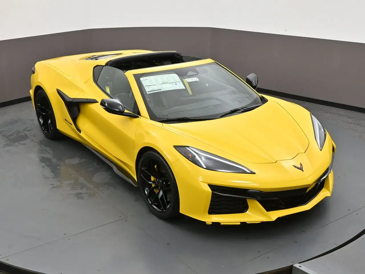 Chevrolet Corvette снимка Chevrolet Corvette