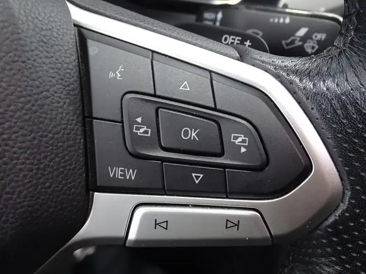 Volkswagen Passat 2020, foto 13