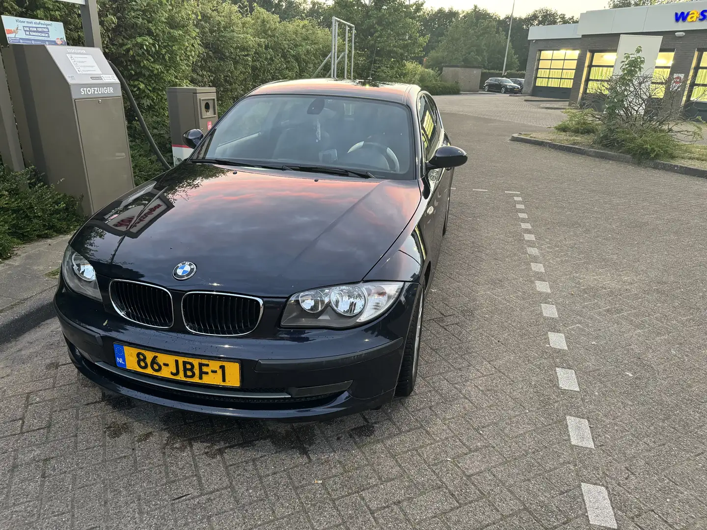 BMW 118 118i Business Line Modrá - 1