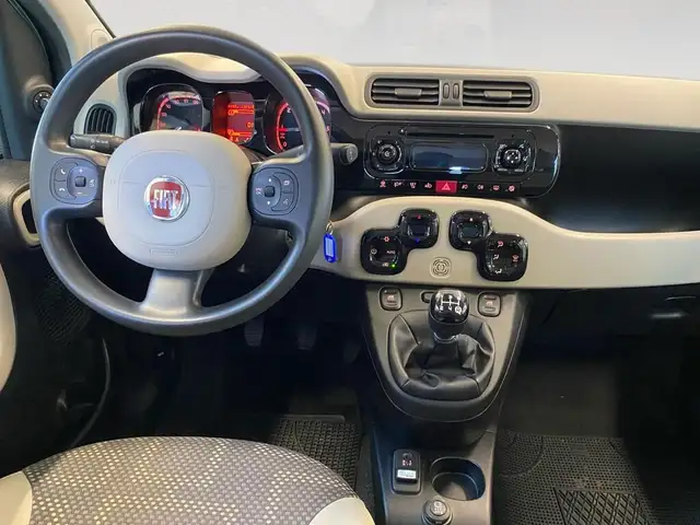 Fiat Panda view 5