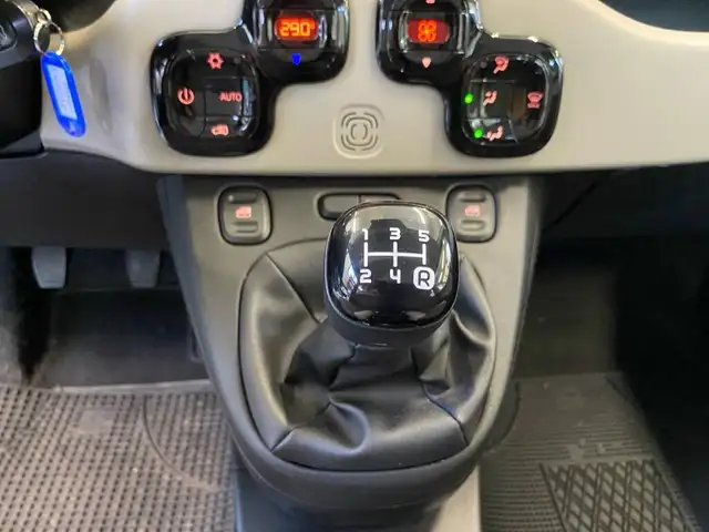 Fiat Panda view 11