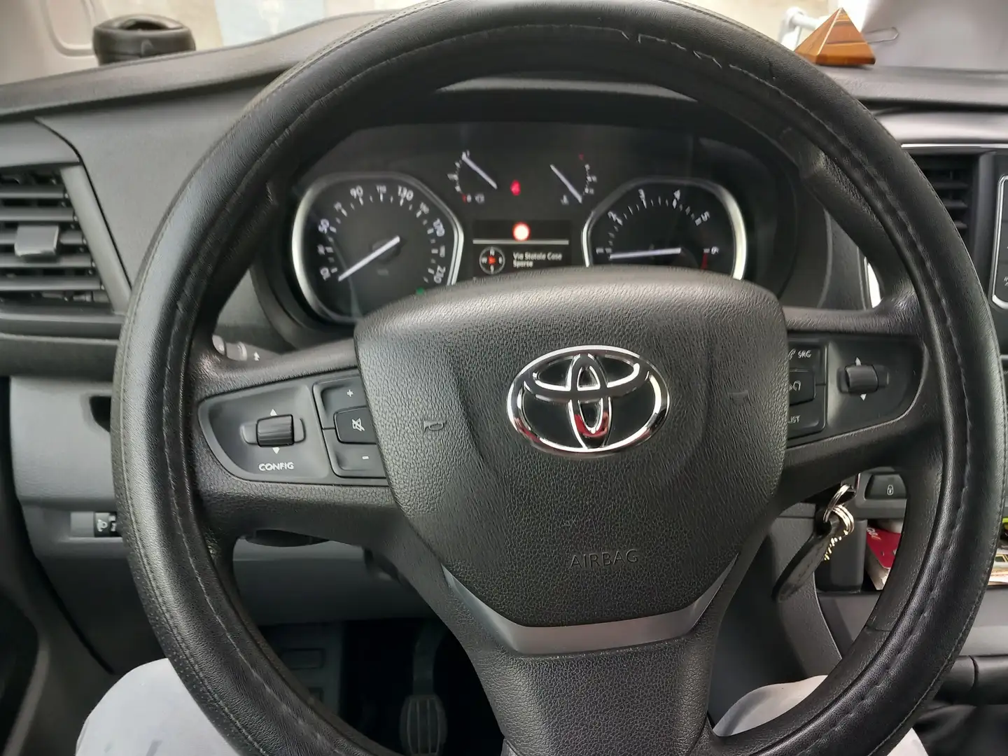 Toyota Proace - 2