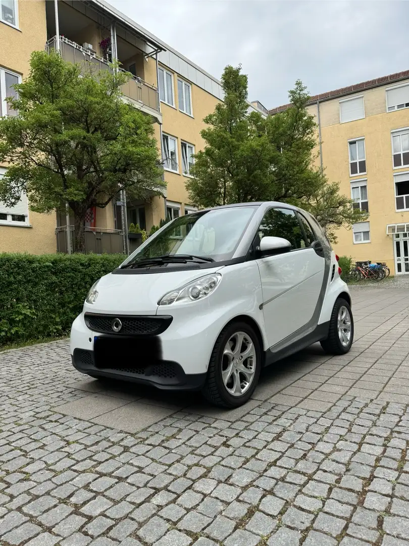 smart forTwo Micro Hybrid Drive 45kW   Leder / SHZ / Klima Grau - 1