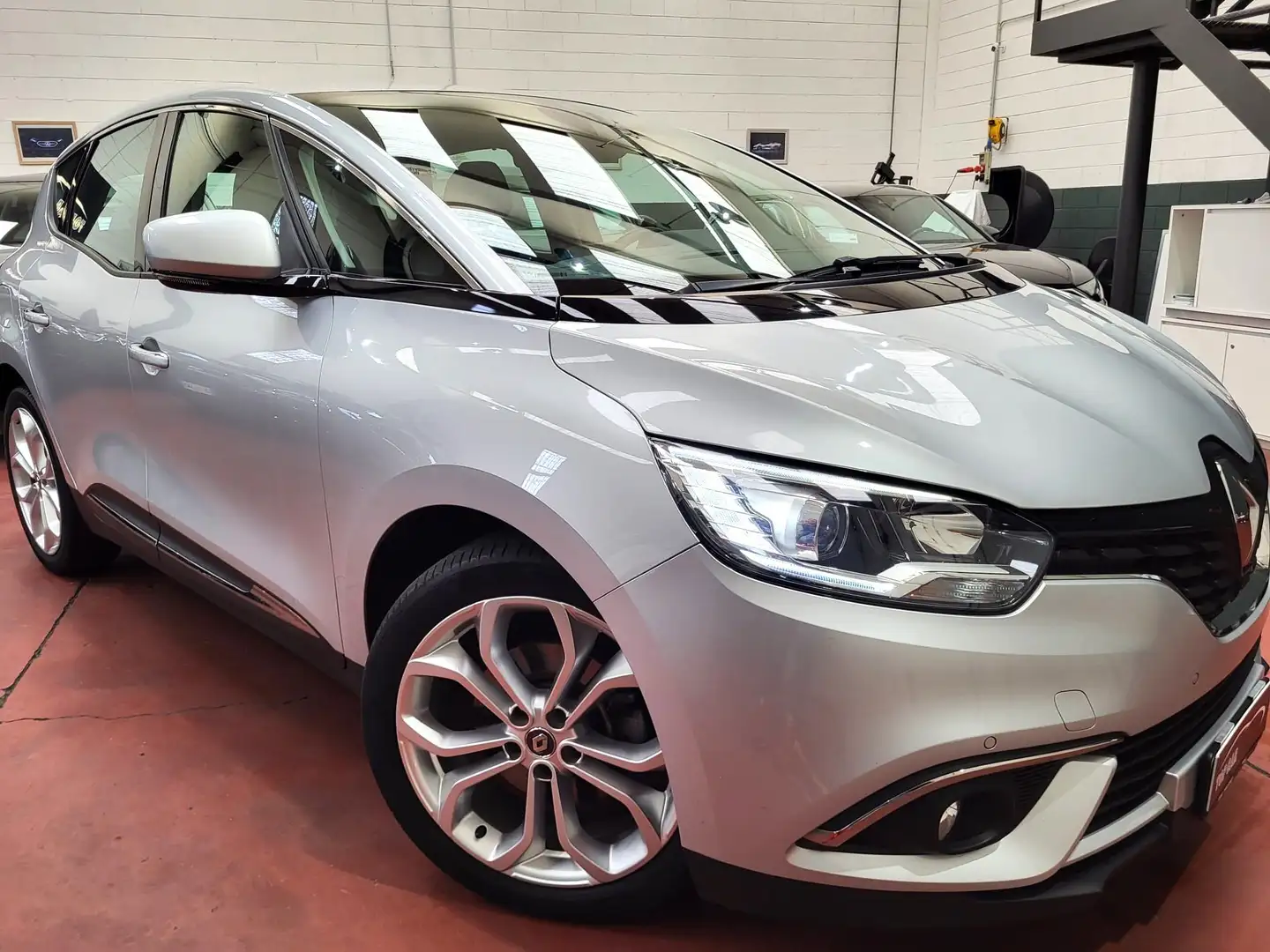 Renault Scenic 1.7 dci energy Intens 120cv my18 Argento - 2