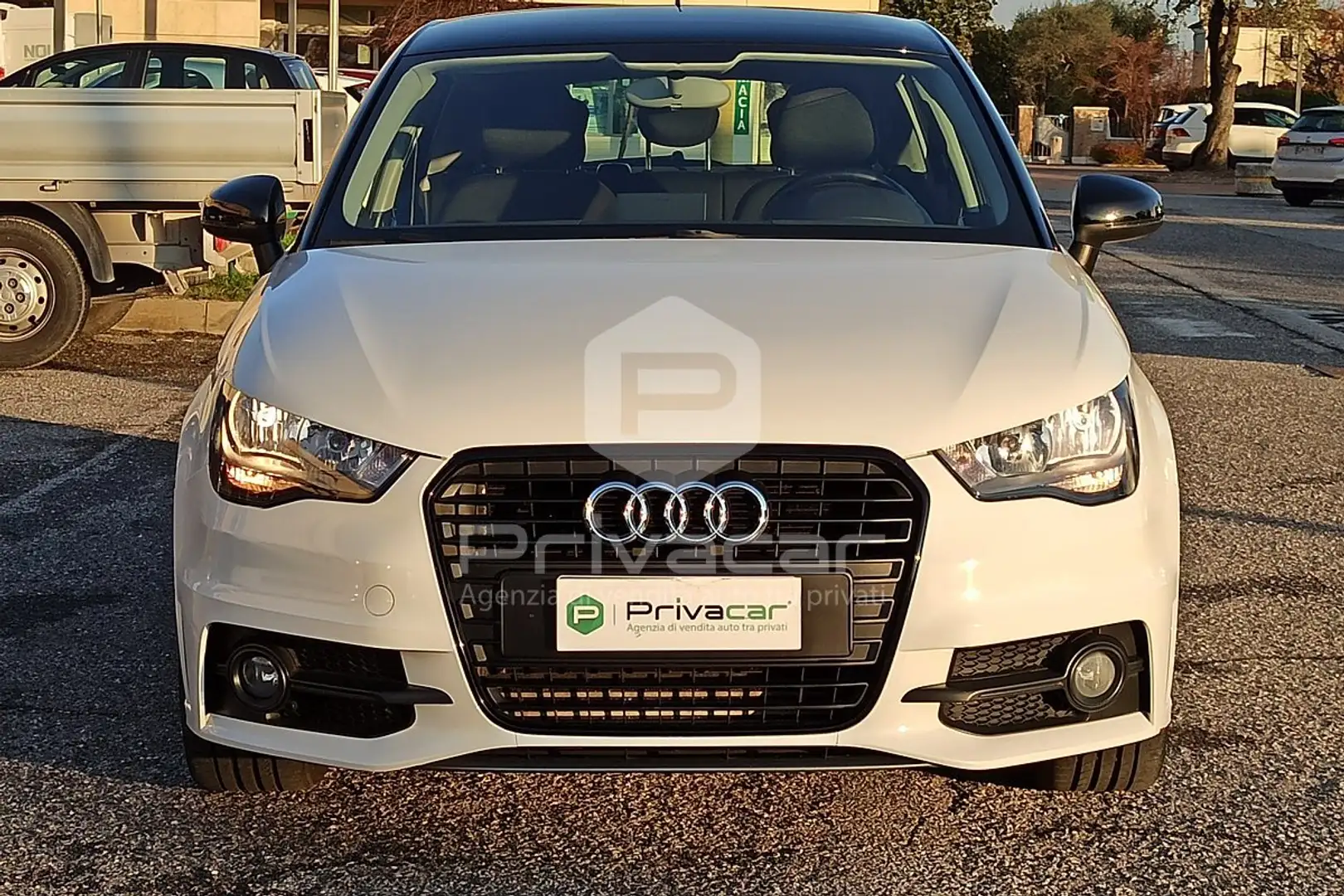 Audi A1 SPB 1.6 TDI S line edition NEOPATENATI Blanc - 2