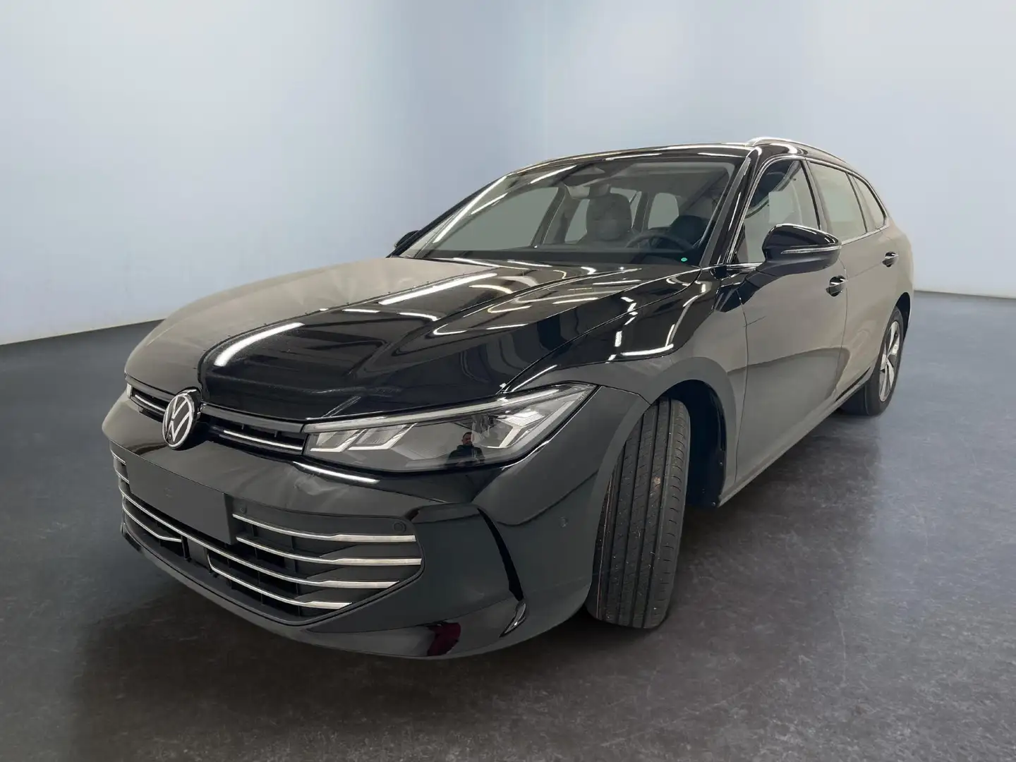 Volkswagen Passat Variant Business 1.5 eTSI 150PS/110kW DSG7 2025 +AHK +1... Schwarz - 2