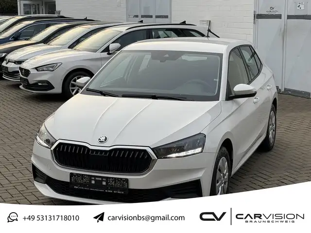 Skoda Fabia 1.0 TSI Active *LED*PDC*SITZHEIZUNG*KLIMA*
