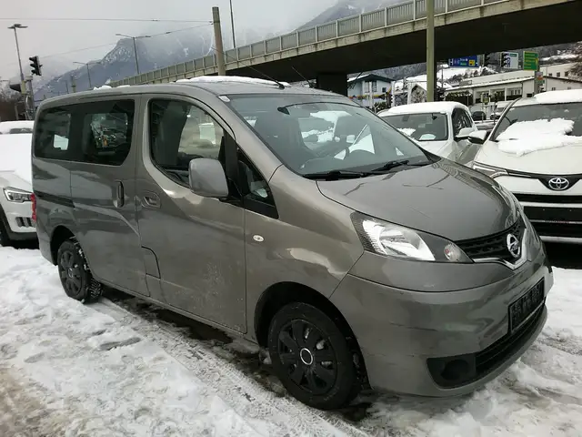 Nissan Evalia Evalia Acenta