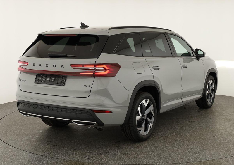 Skoda Kodiaq 2.0 TDI 142 kW 4x4 Sportline DSG Sportline, Pan... — photo 2