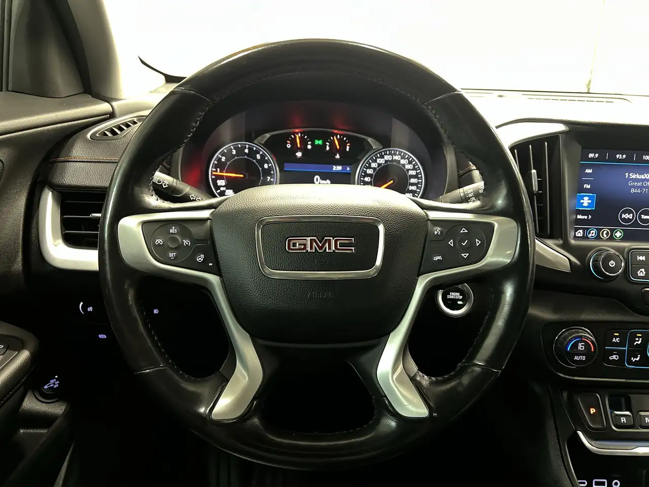 GMC Terrain снимка GMC Terrain
