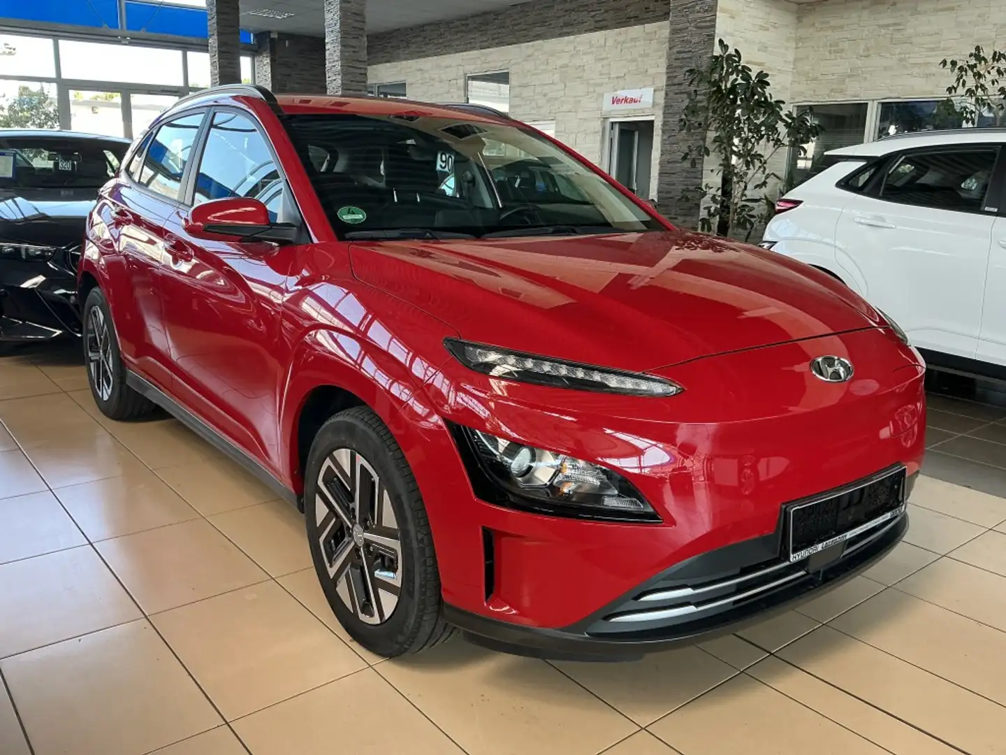 Hyundai KONA Select 2WD*ACC*R-Cam*LED*SHZ*CarPlay*PDC* Rot - 2
