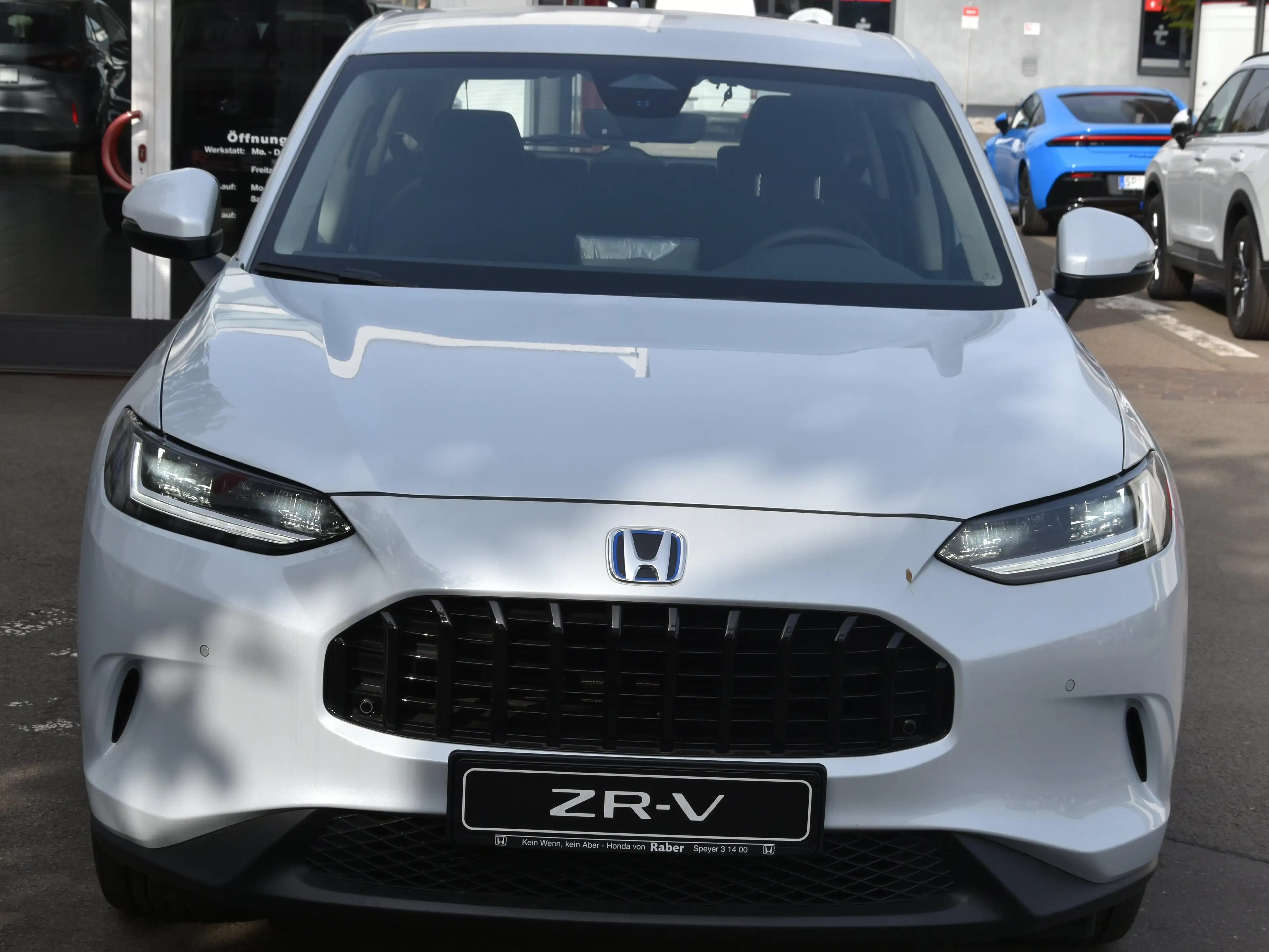 Honda ZR-V Elegance*TotW-Ass.*SHZ*LED*CARPLAY*PDC — photo 2