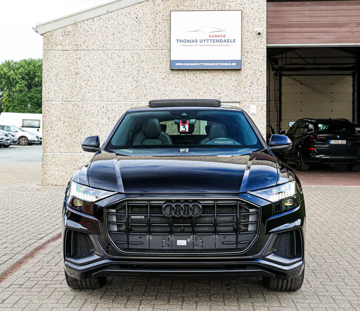 Audi Q8 S-LINE*NIEUWSTAAT*BTW-WAGEN*RS-ZETELS*PANO-DAK* Noir - 2