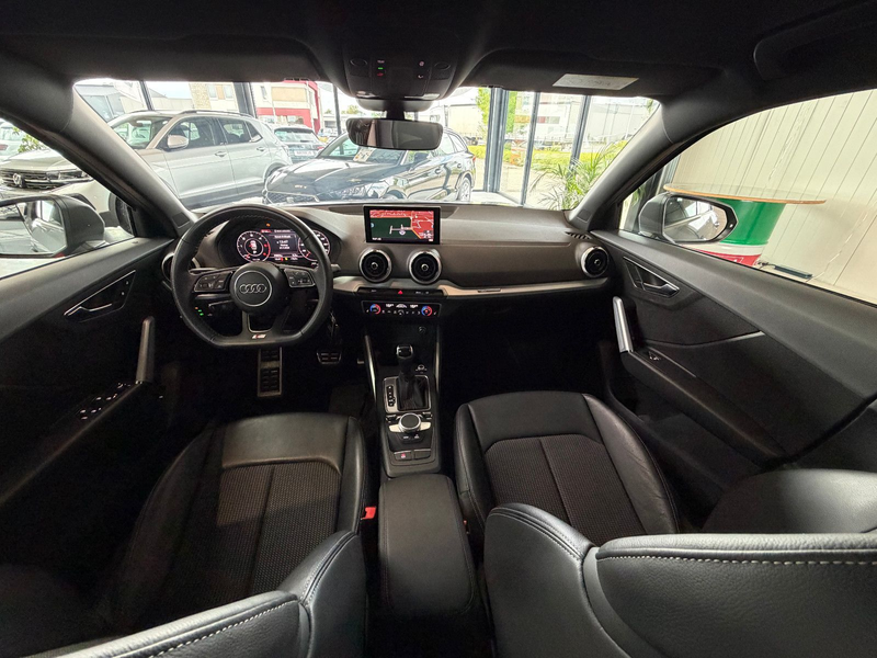 Audi Q2 30 TDI S-LINE S-tronic AHK*19Z*NAV*BLACKPAKET — photo 12