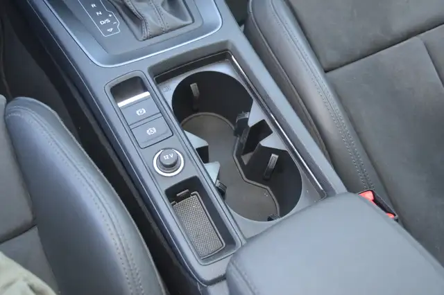 Audi RS Q3 view 7