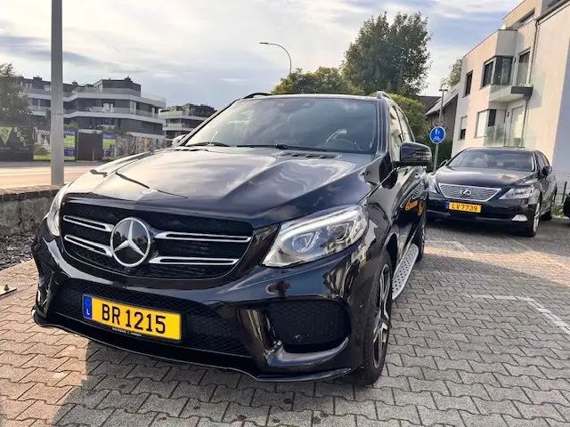 Mercedes-Benz GLE 350 GLE 350 d 4Matic 9G-TRONIC AMG Line