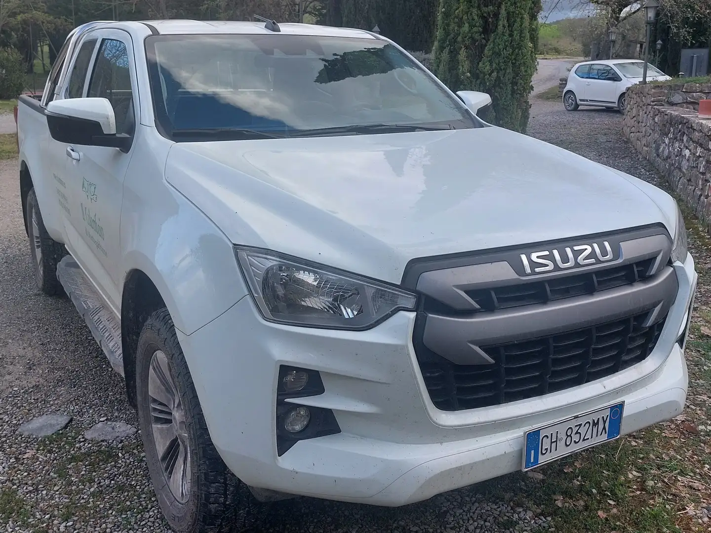 Isuzu D-Max D-Max IV 2021 1.9 td space N60BB 4x4 Bílá - 2