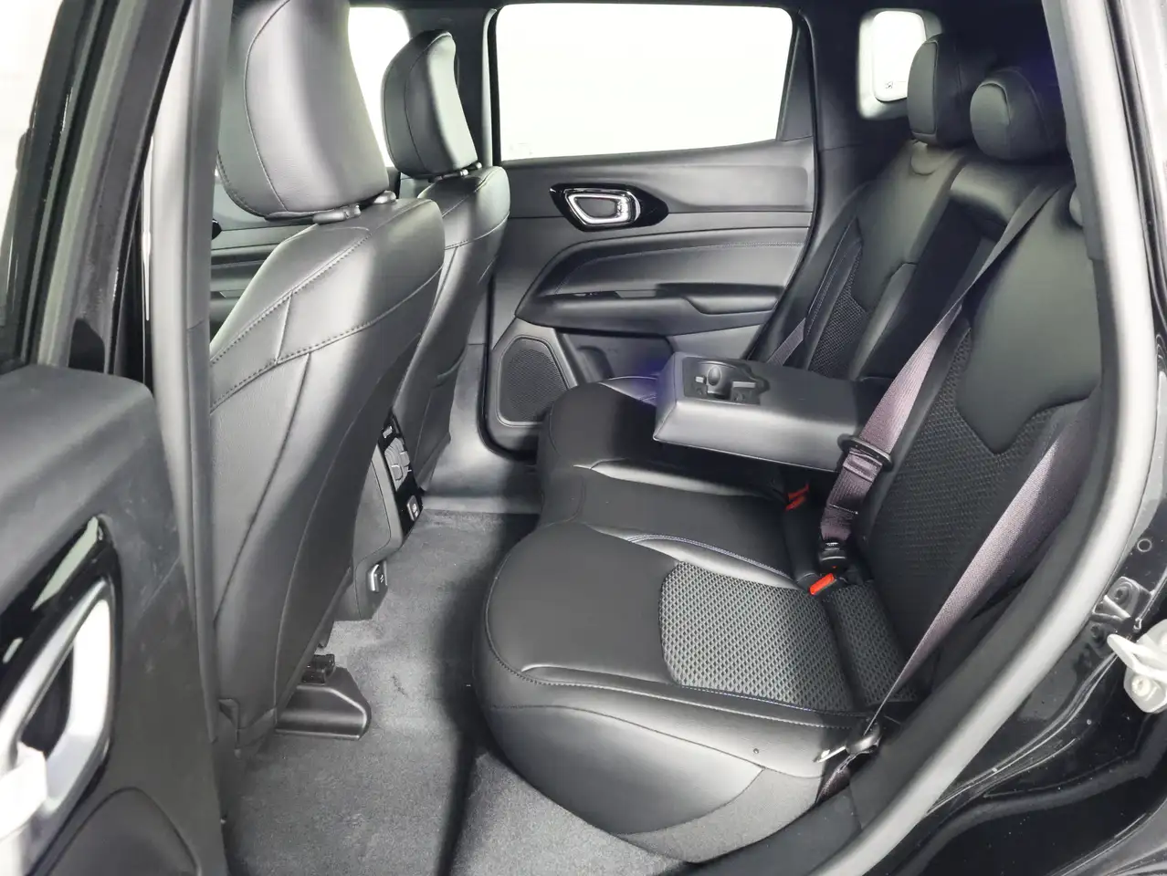 Jeep Compass fotografie Jeep Compass