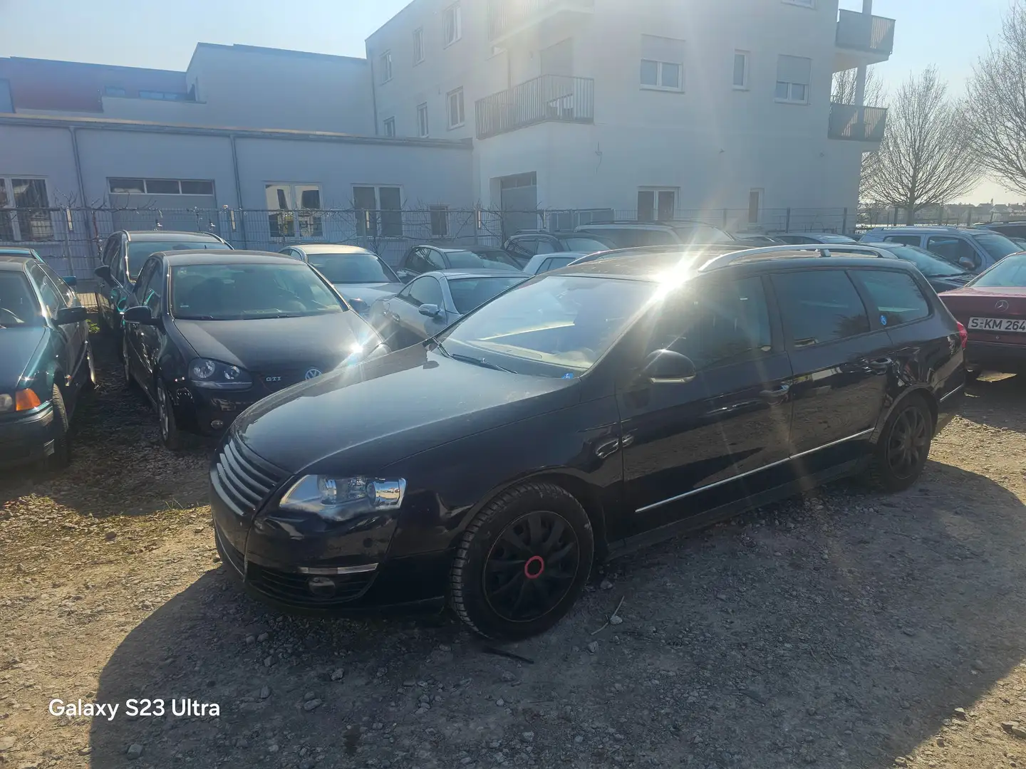Volkswagen Passat Variant 2.0 TDI DPF DSG Individual Schwarz - 1