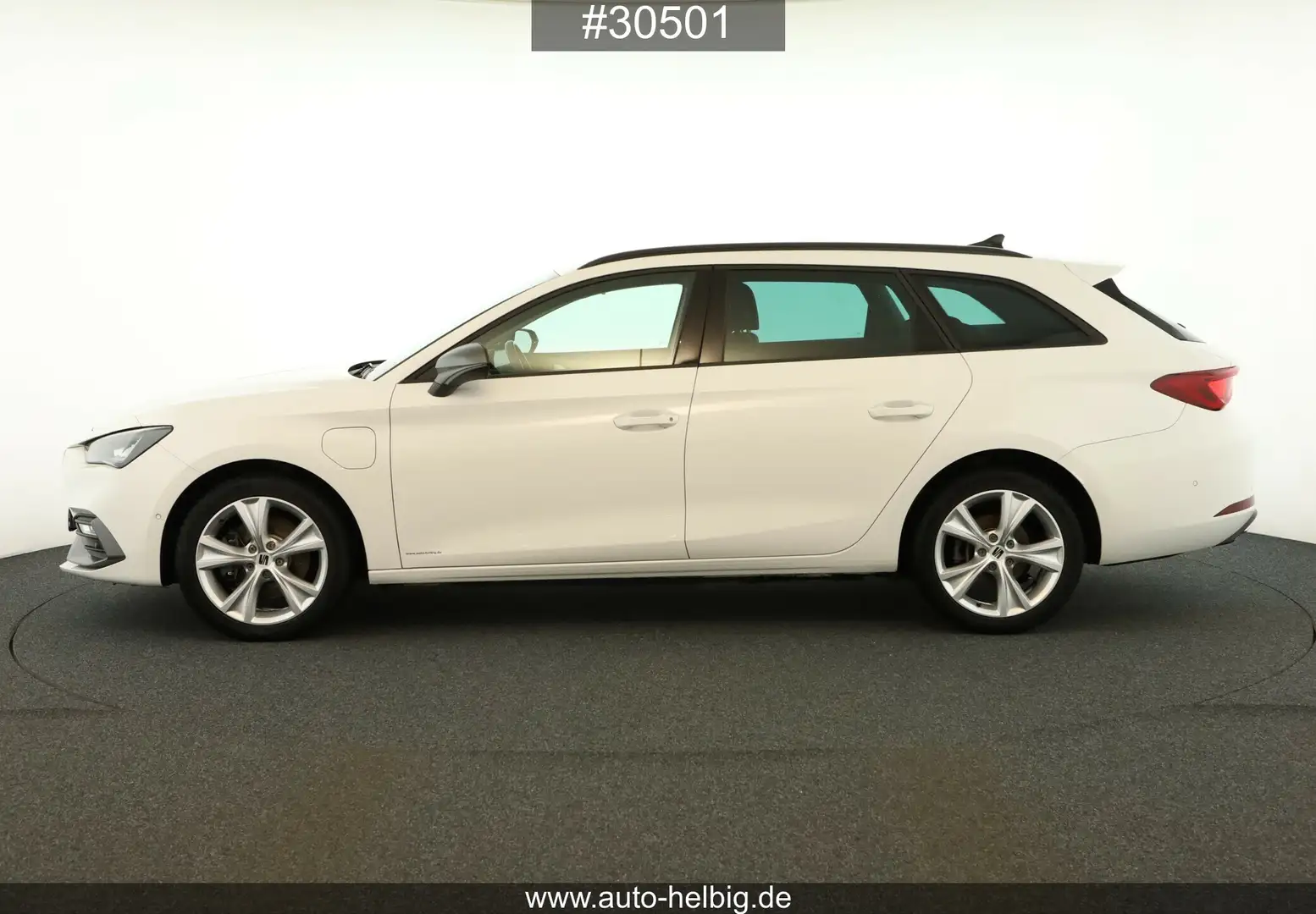 SEAT Leon Leon Sportstourer 1.4 TSI FR e-Hybrid #Virtual# Blanc - 2