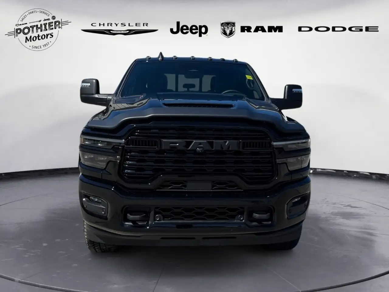 RAM 2500 снимка RAM 2500