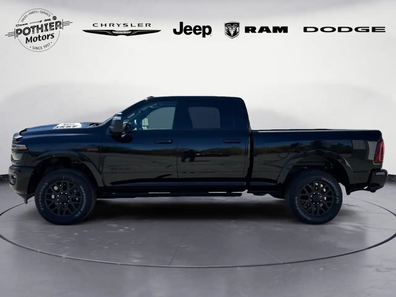 RAM 2500 снимка RAM 2500