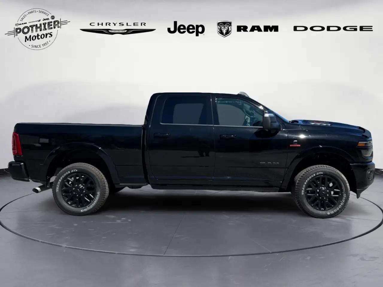 RAM 2500 снимка RAM 2500