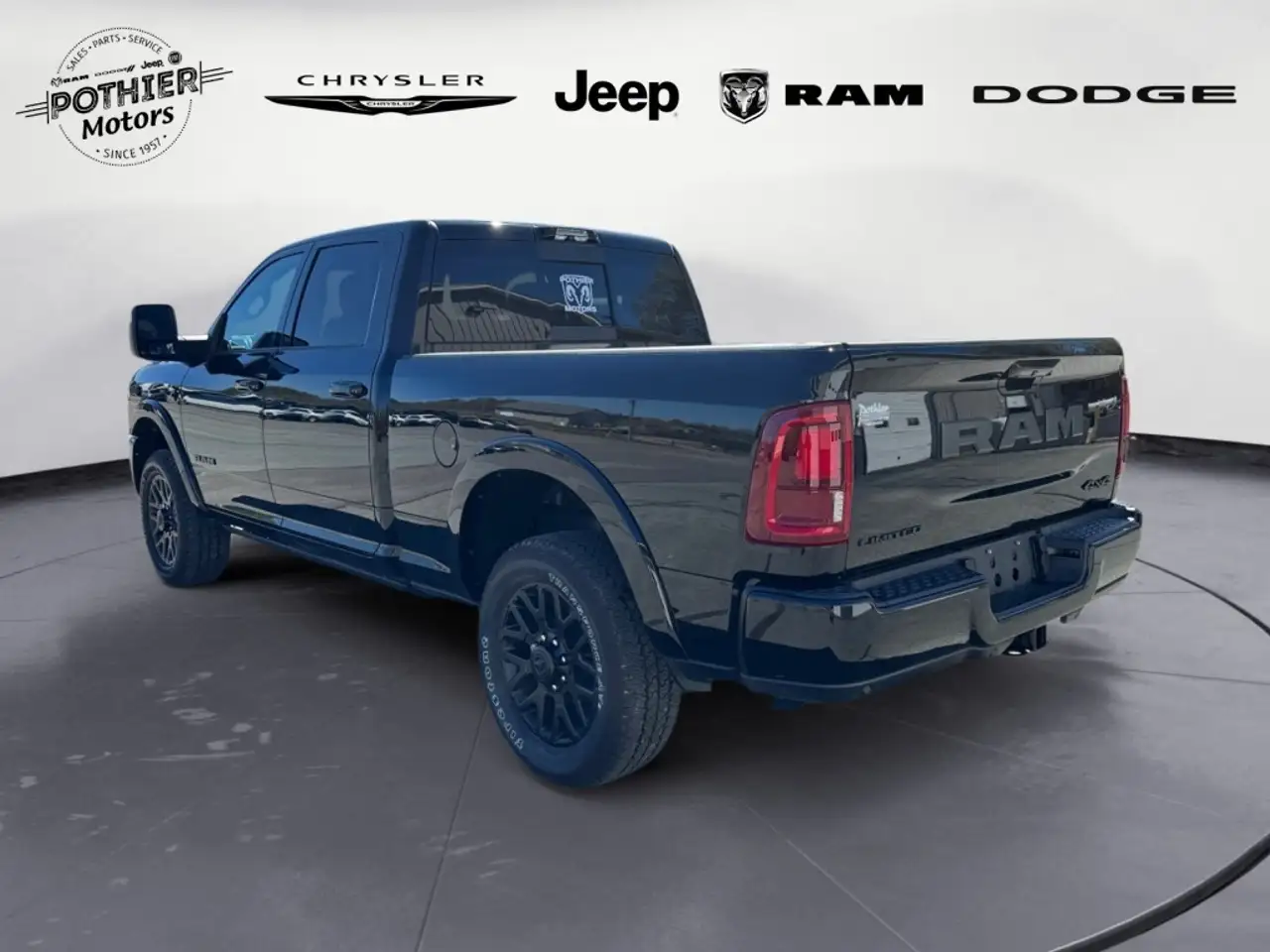 RAM 2500 снимка RAM 2500