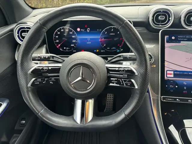 Mercedes-Benz GLC 220 d 4MATIC Distr PTS Shz Navi eHeck Ambi Ansicht 11