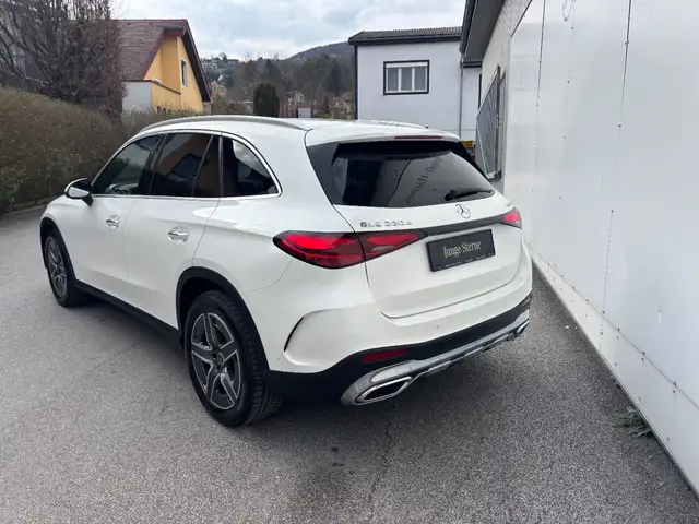 Mercedes-Benz GLC 220 d 4MATIC Distr PTS Shz Navi eHeck Ambi Ansicht 5