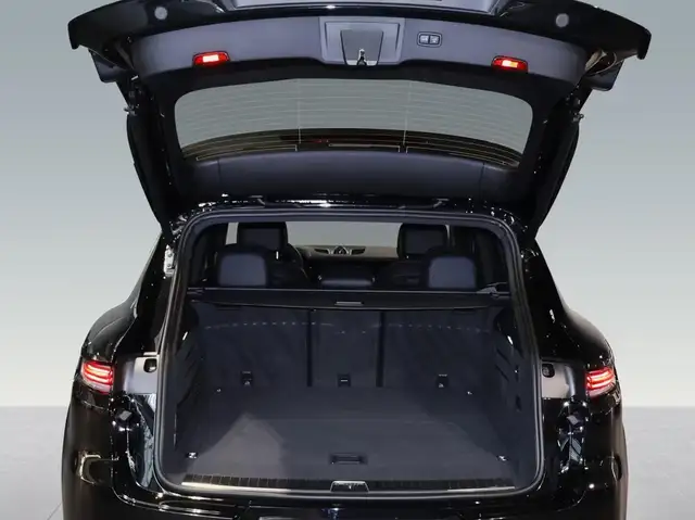 Porsche Cayenne Cayenne Hybrid BlackEdition 22Zoll Sitzklima AHV Ansicht 30