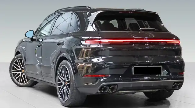 Porsche Cayenne Cayenne Hybrid BlackEdition 22Zoll Sitzklima AHV Ansicht 5