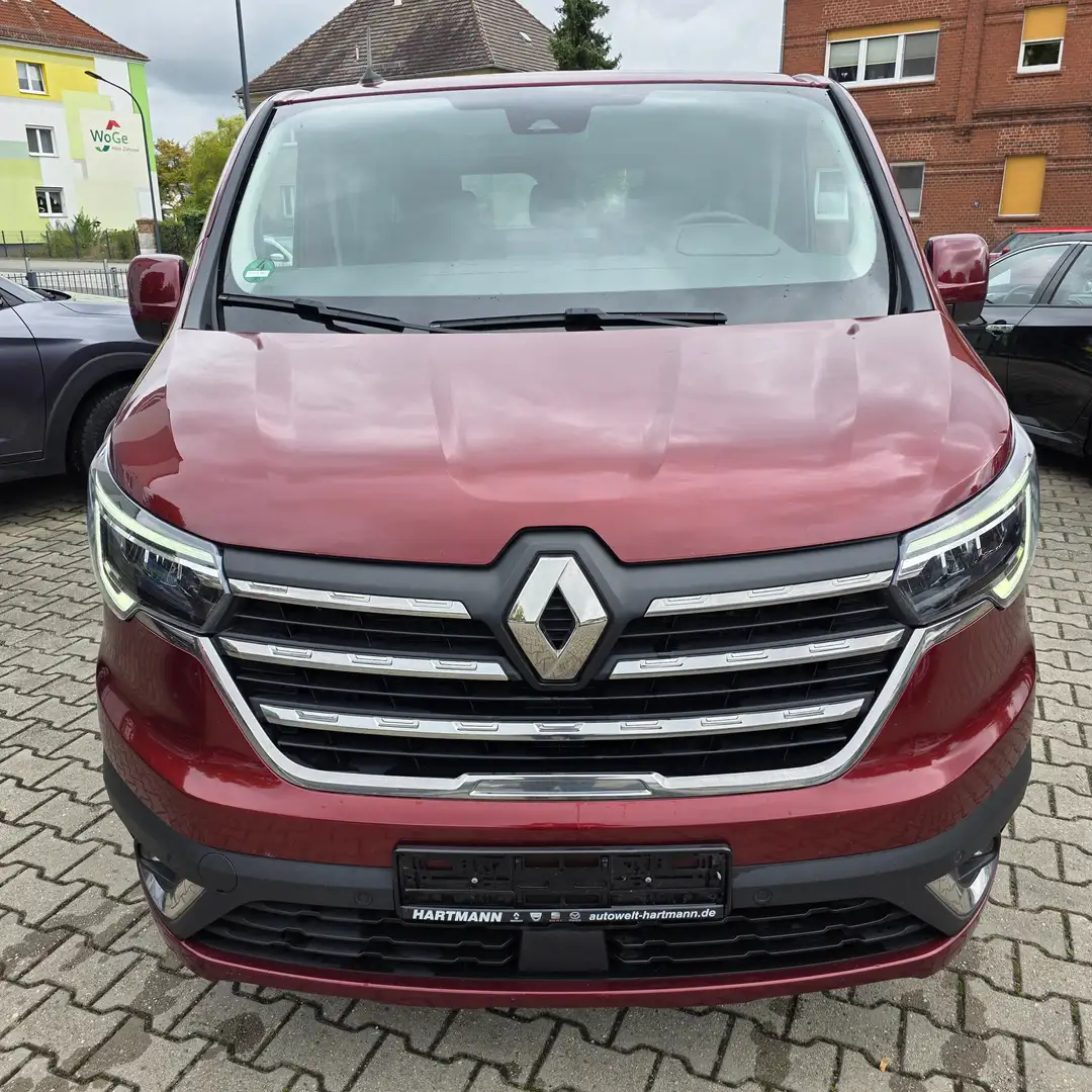 Renault Trafic L1H1 3,0t (8/9 Sitze) Life Rouge - 2