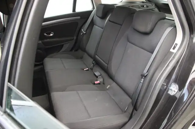 Renault Laguna view 10