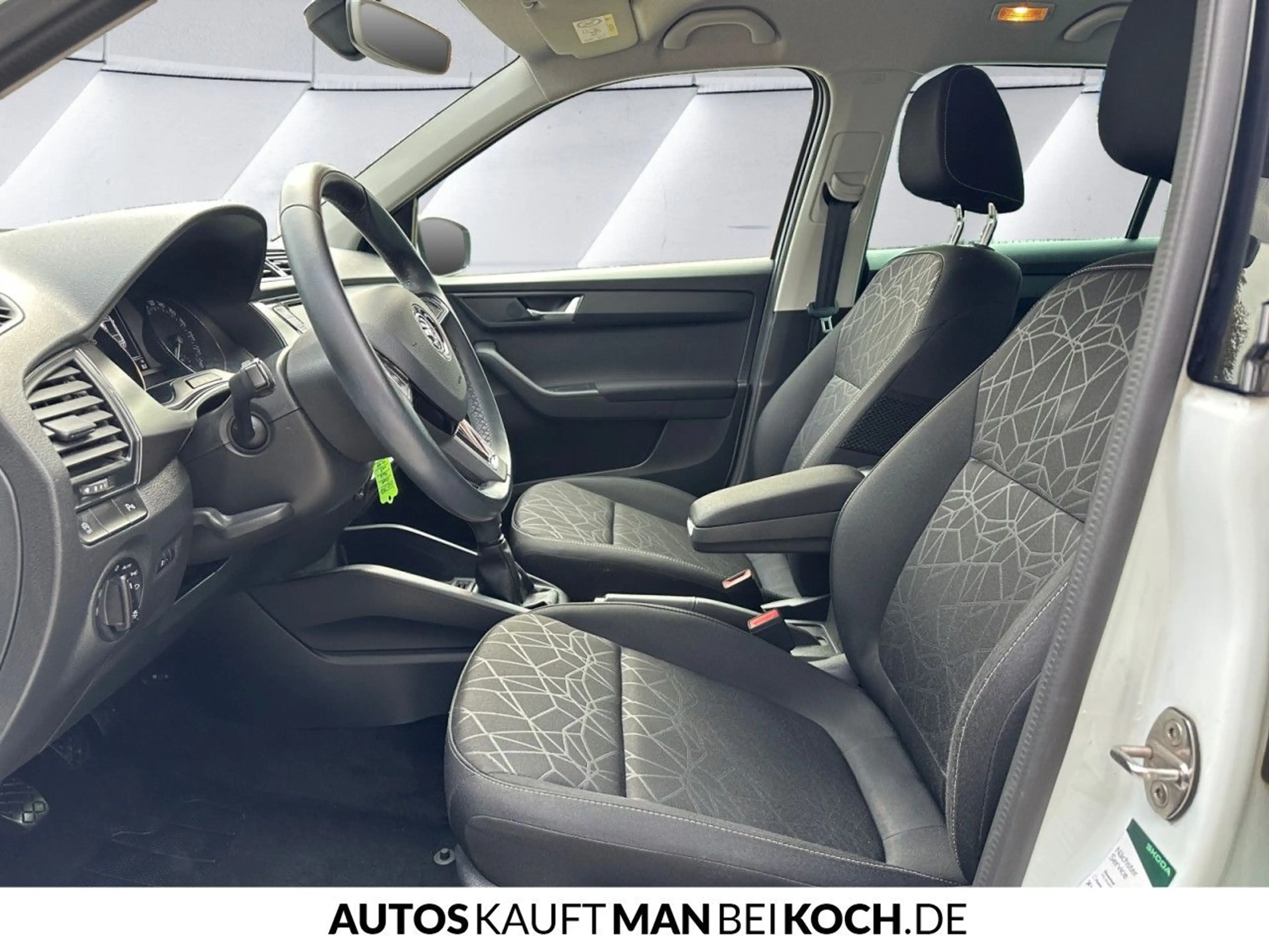 Skoda Fabia 1.0 MPI Clever 5-Gang PDC SHZ EFH GREENTEC — photo 7