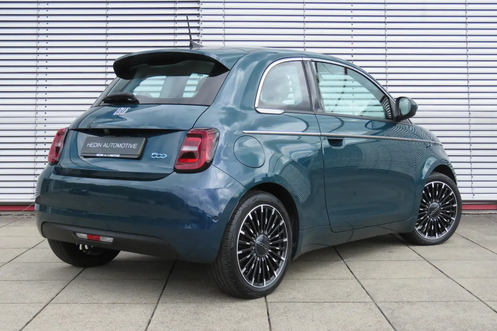 Fiat 500e La Prima 42 kWh | De La Prima: luxe in een iconisc Groen - 2
