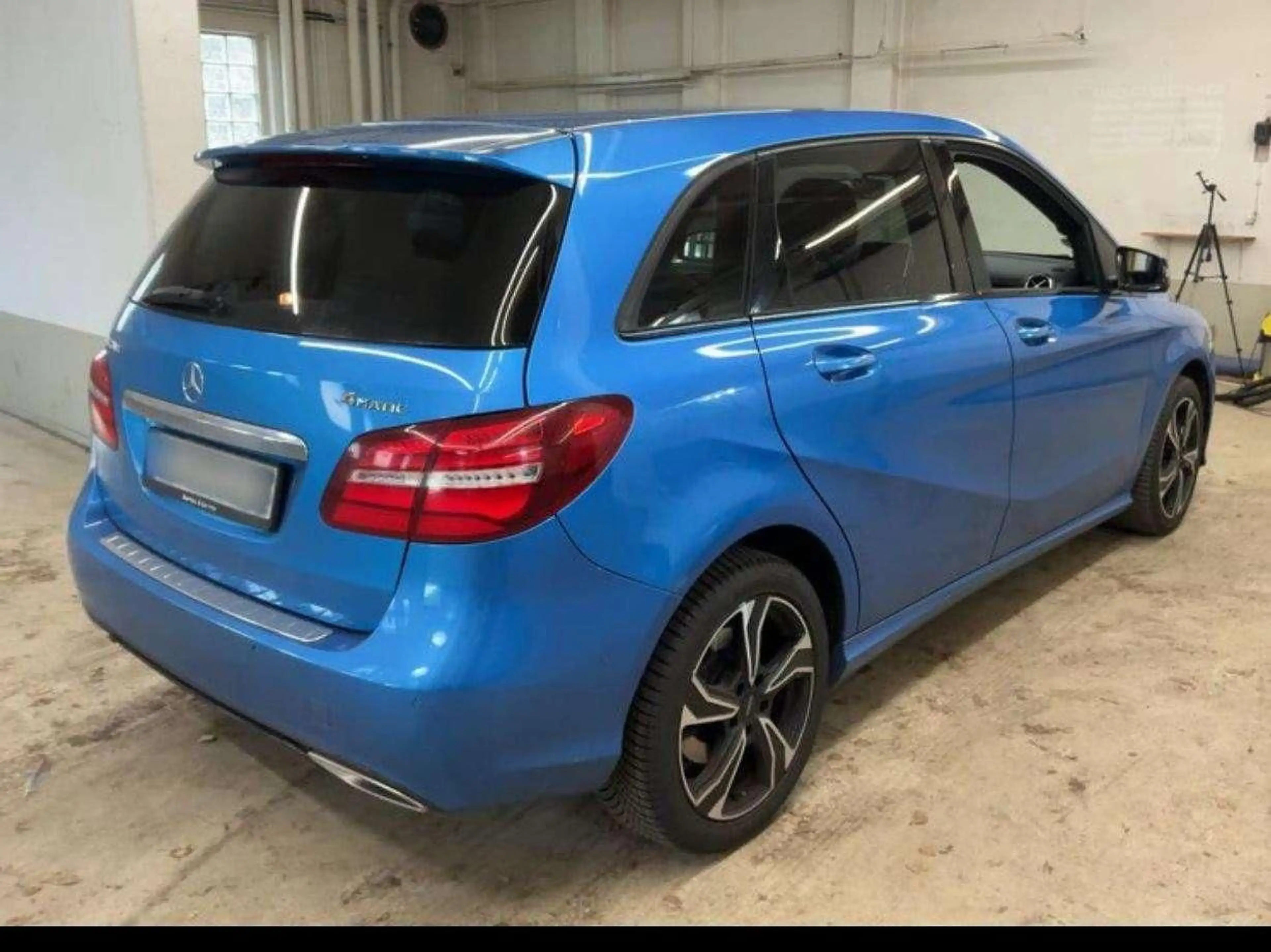 Mercedes-Benz B 220 B 220 CDI / d 4Matic-Automatik! — photo 2