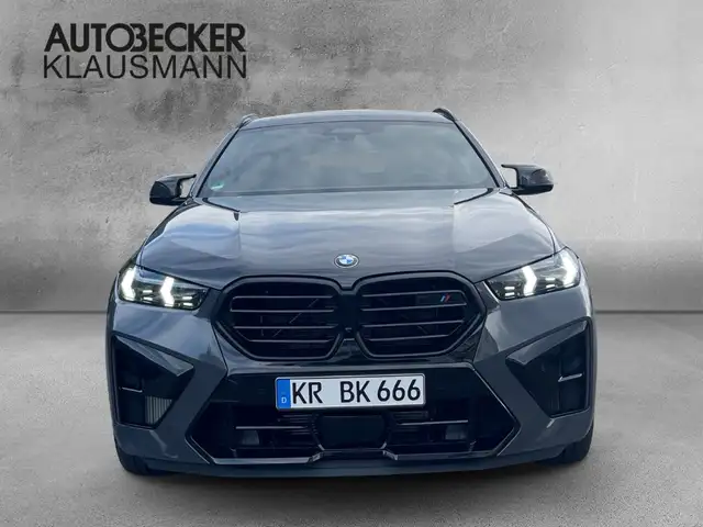 BMW X6 M view 5