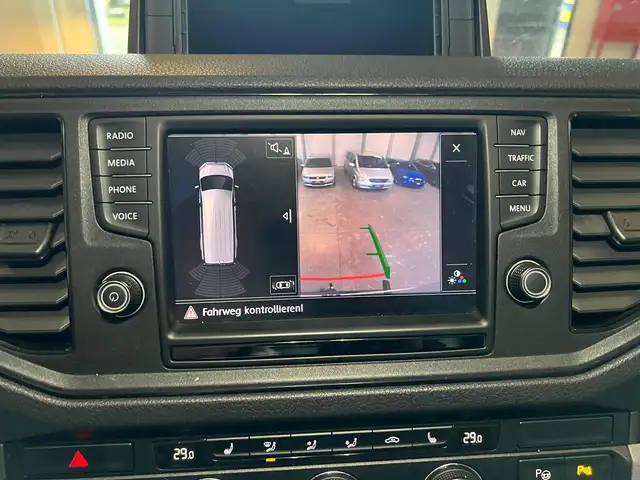 Volkswagen Crafter view 13