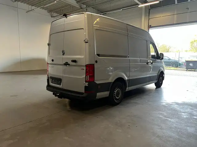 Volkswagen Crafter view 5