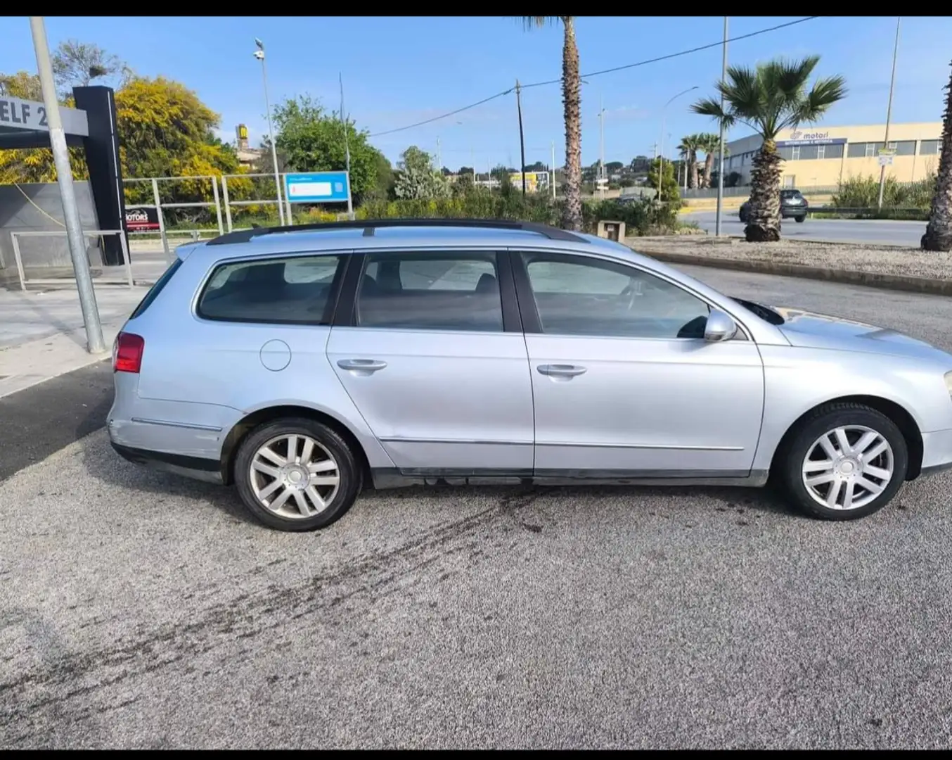 Volkswagen Passat Variant 2.0 tdi Business - 2