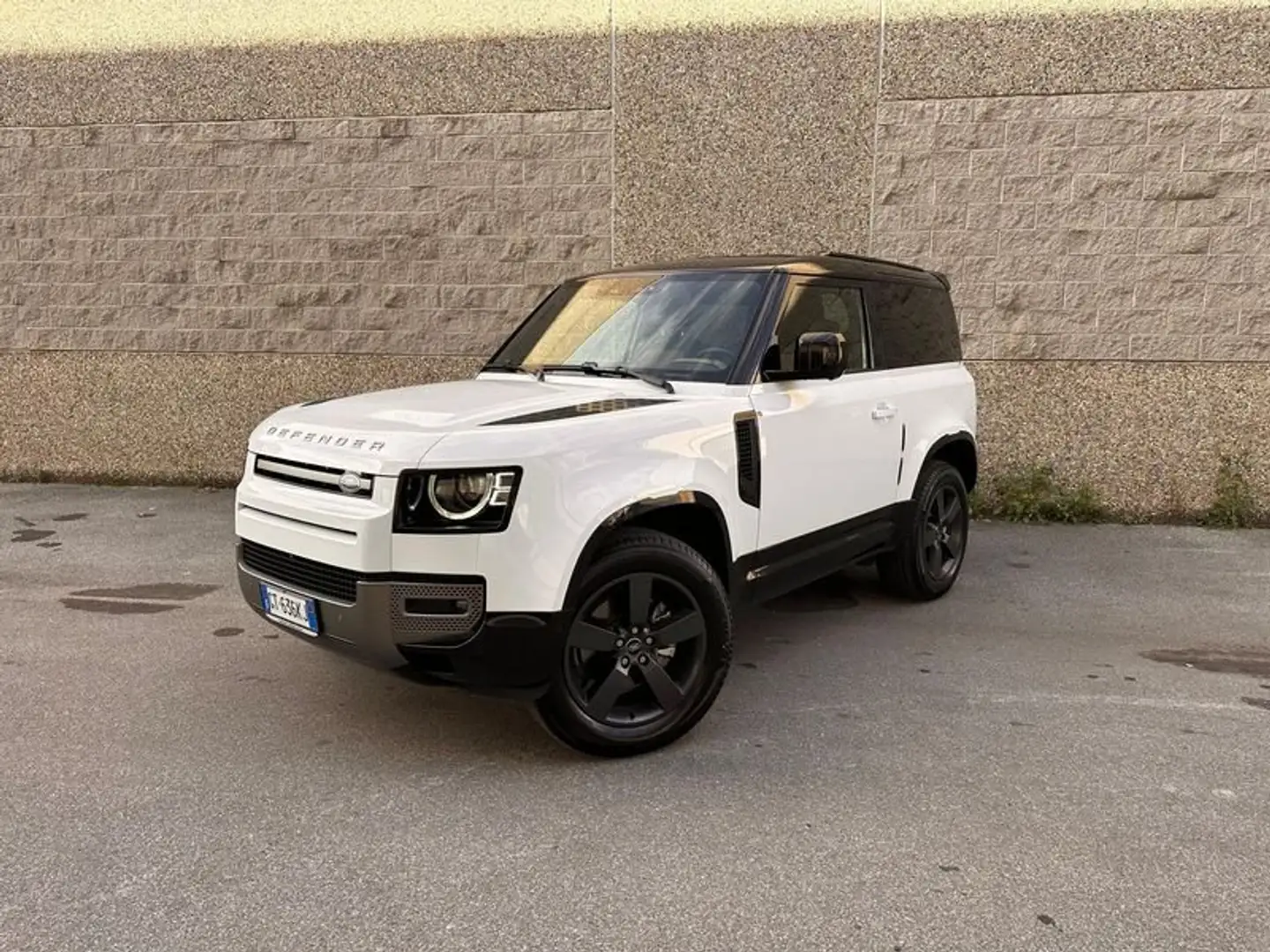 Land Rover Defender Defender 90 3.0d i6 mhev SE awd 200cv auto Bílá - 1