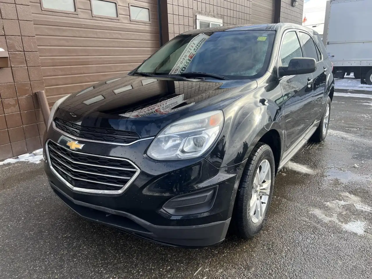 Chevrolet Equinox снимка Chevrolet Equinox