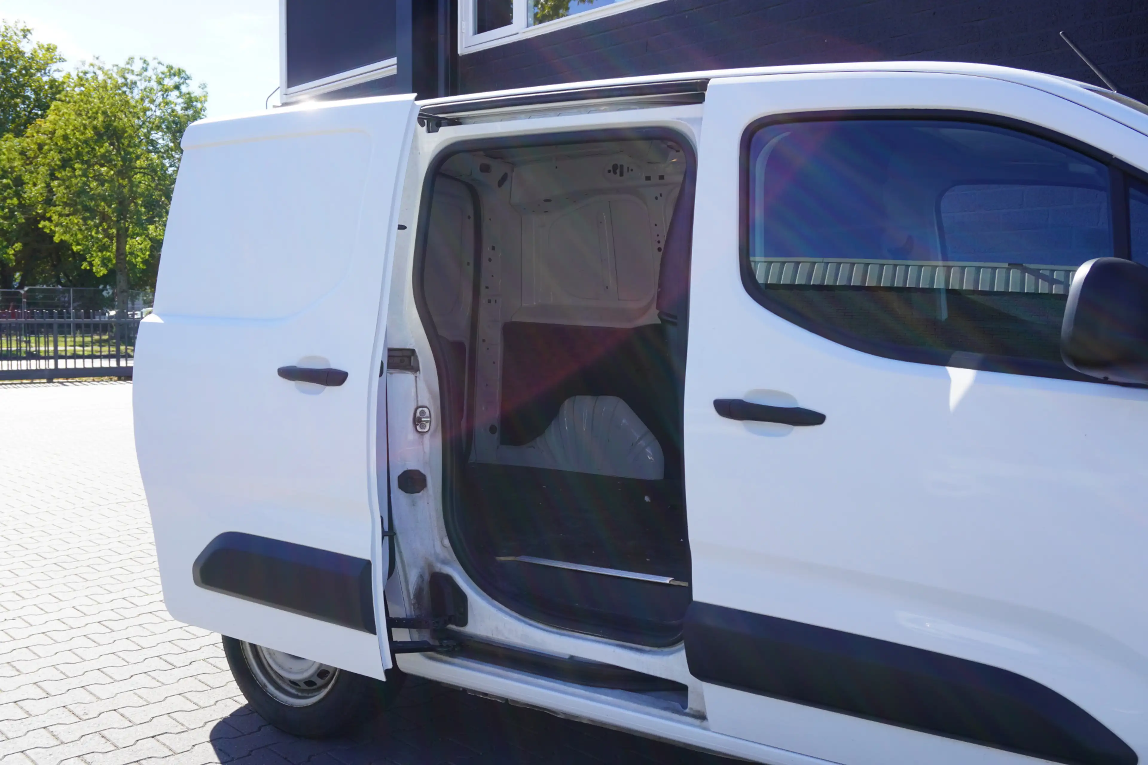 Toyota Proace City 1.5 D-4D EURO 6 - Airco - Cruise - PDC - €12.950,- — photo 10