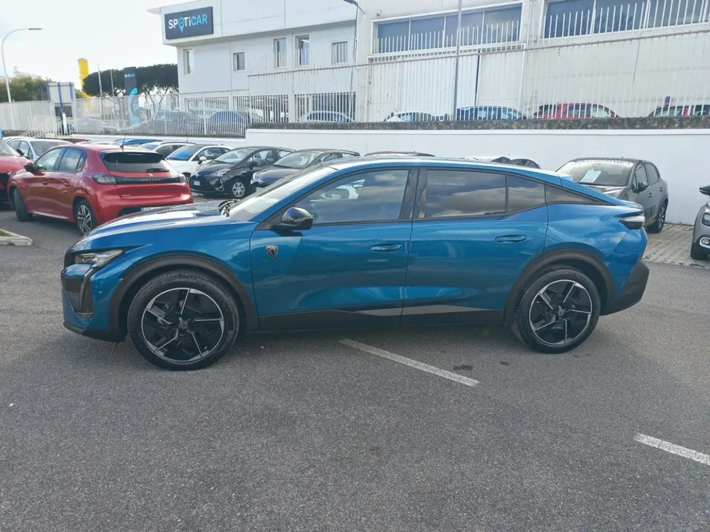 Peugeot 408 GT PureTech 130 EAT8 S&S aut. Blu/Azzurro - 2