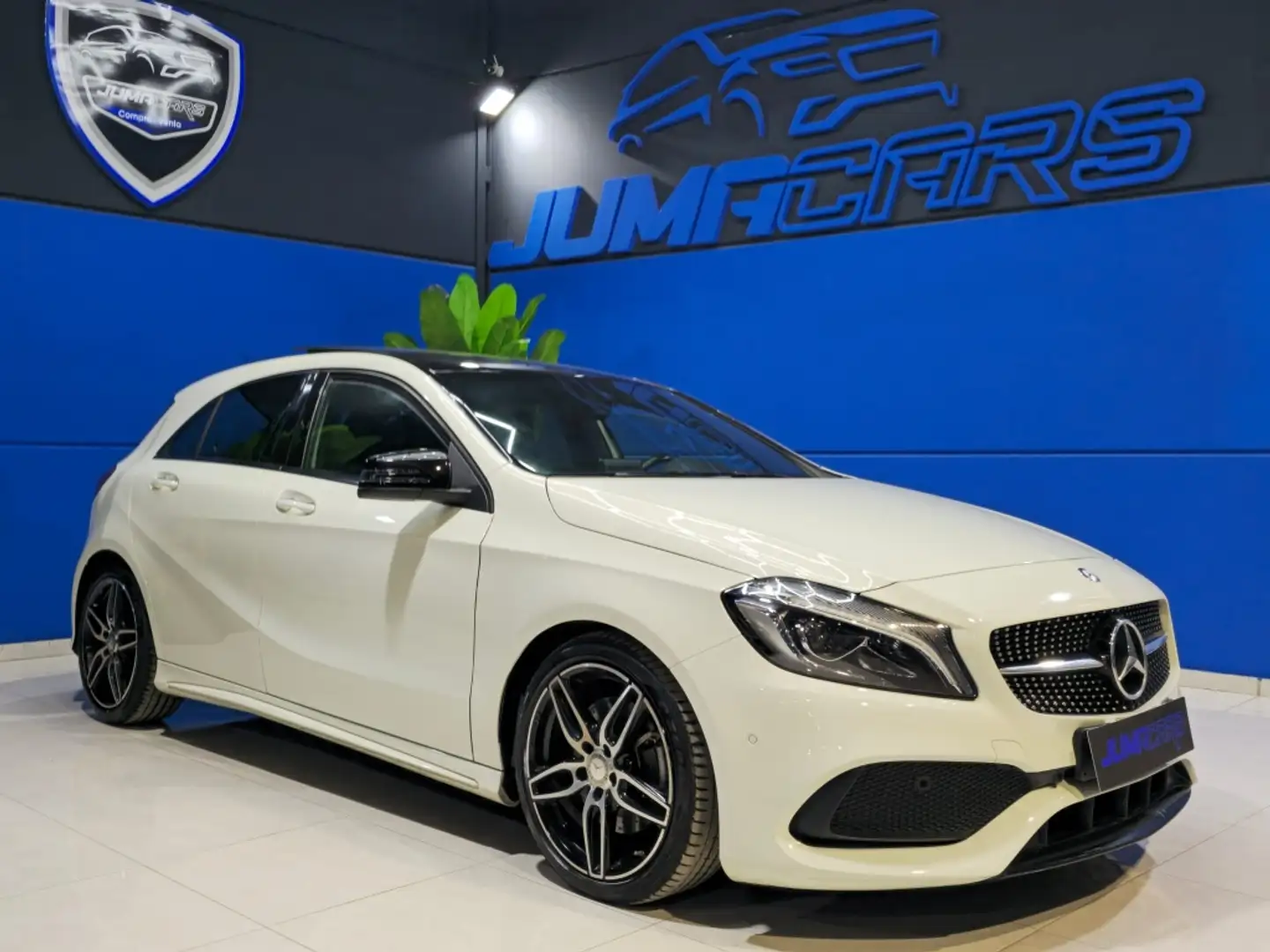 Mercedes-Benz A 220 220d 7G-DCT Blanco - 1