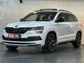 Skoda Karoq 2.0TSI SPORTLINE 4x4* LED#AHK#PANO#SH#KEYL Weiß - thumbnail 4